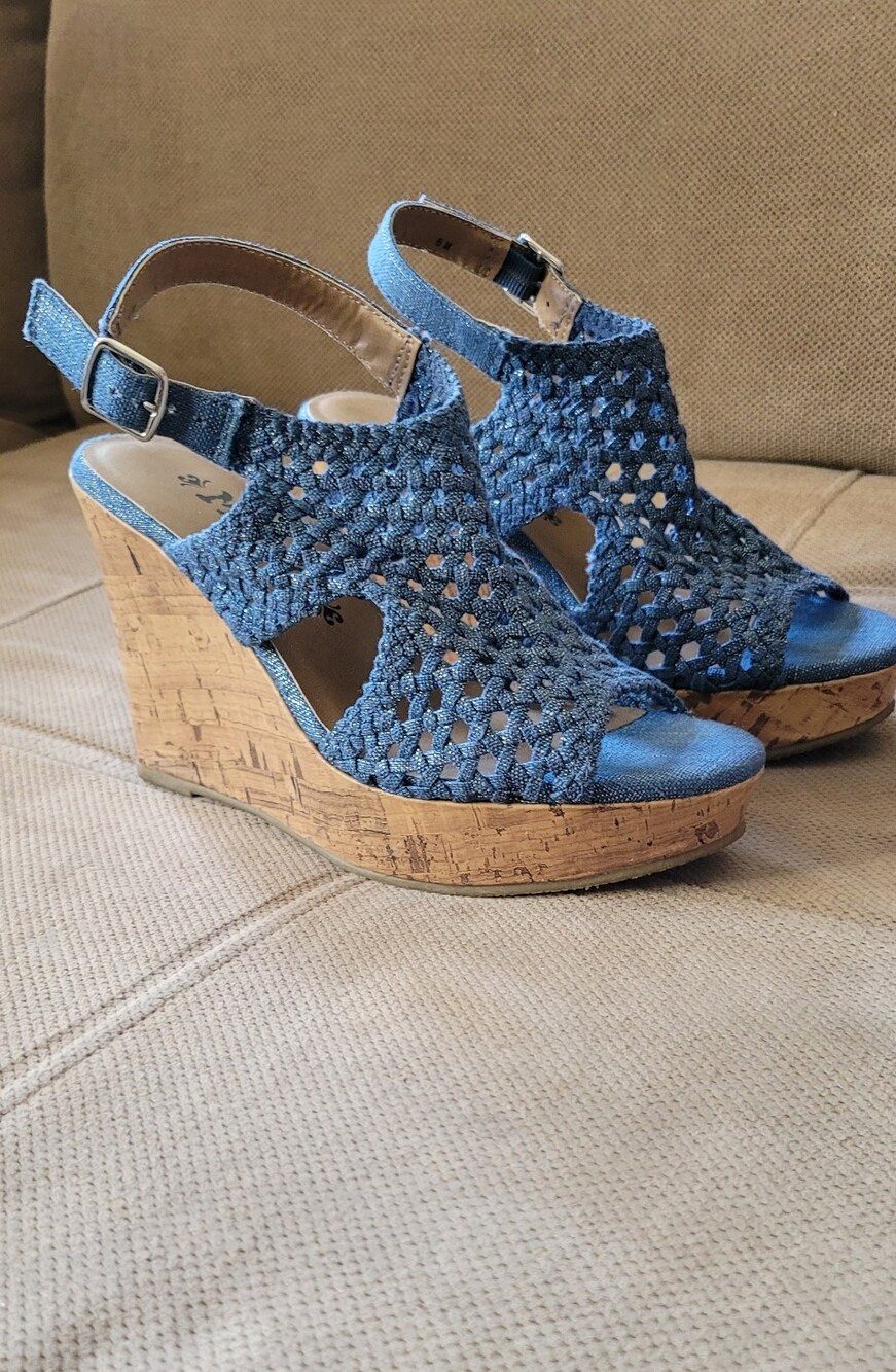 Braided Denim Fabric Wedge With Metallic Silver Thread